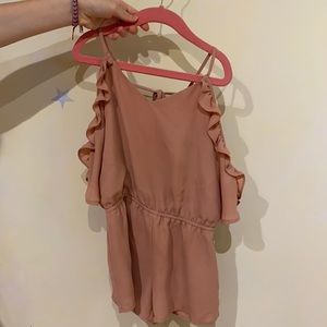 Kids romper size 6 but fits a bit bigger